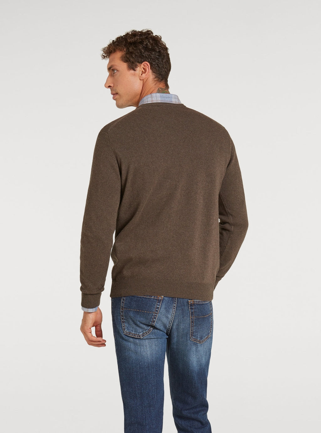 Maglia scollo a V in lana e cashmere.-2