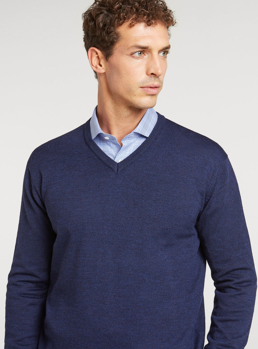Maglia scollo a V in lana merino-2