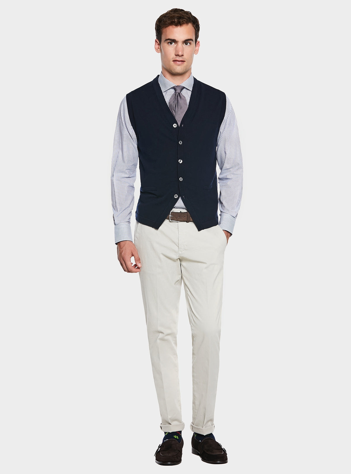 Gilet con bottoni in lana Merino-1