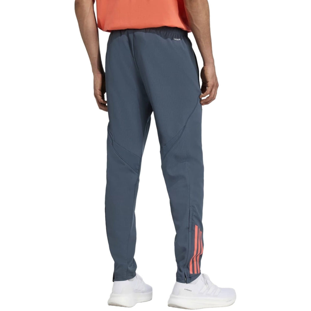 Bayern Munich presentation Soccer tracksuit 2025/26 - Adidas-4