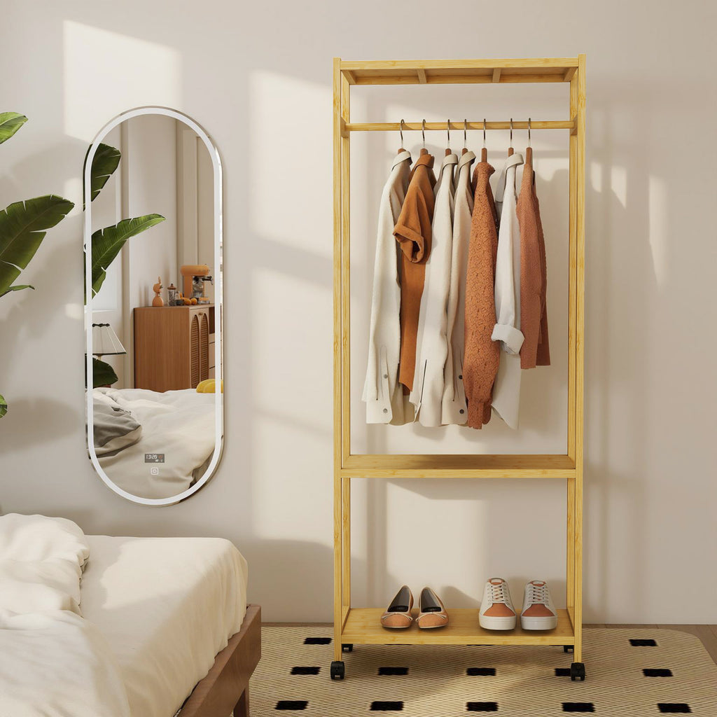 Portant à vêtements à roulettes, porte-manteau en bambou avec 2 étagères et tringle suspendue, 70x35x175cm, bois naturel-7