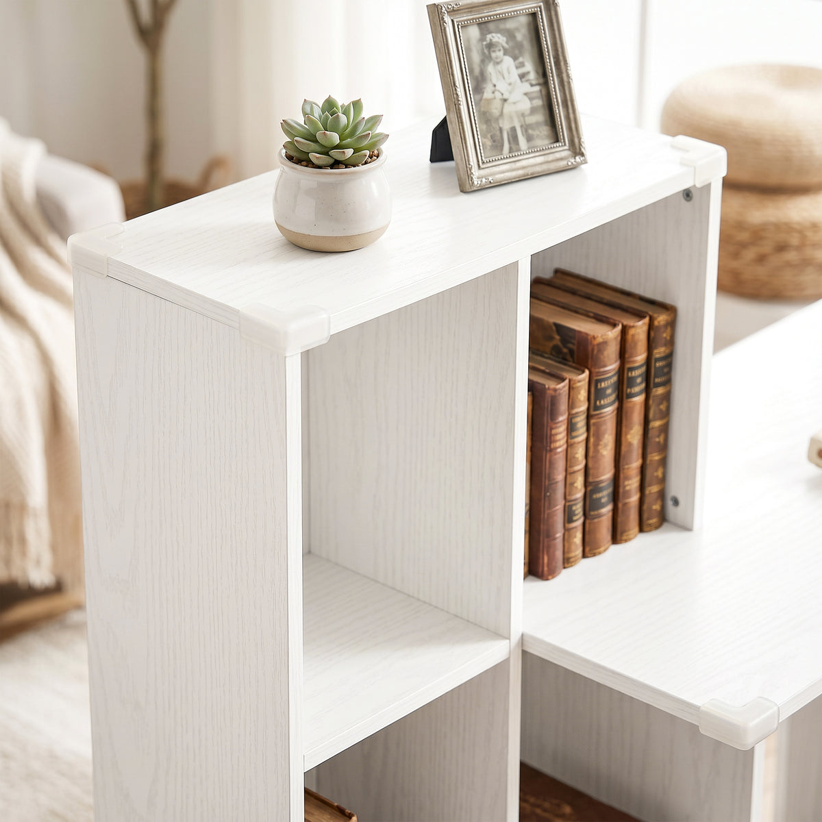 Bureau d'ordinateur avec bibliothèque 4 compartiments et tiroir verrouillable, 126 x 50 x 109 cm, grain de bois blanc-9