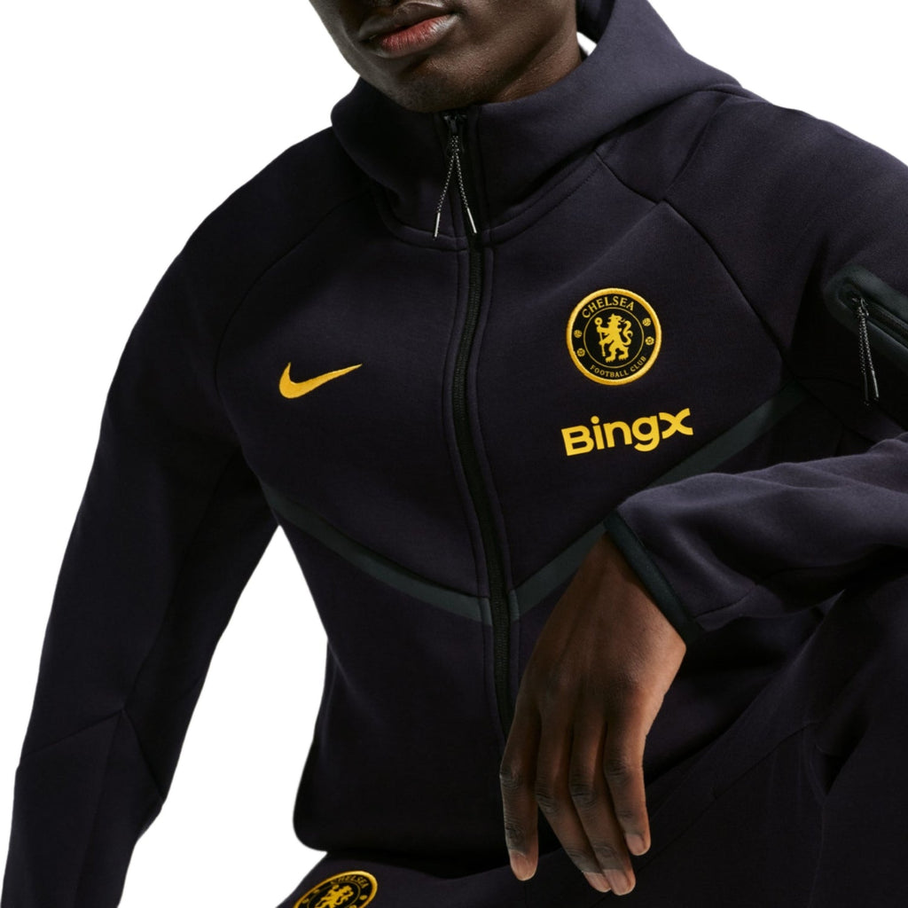 Chelsea black Tech Fleece presentation tracksuit 2026/27 - Nike-1