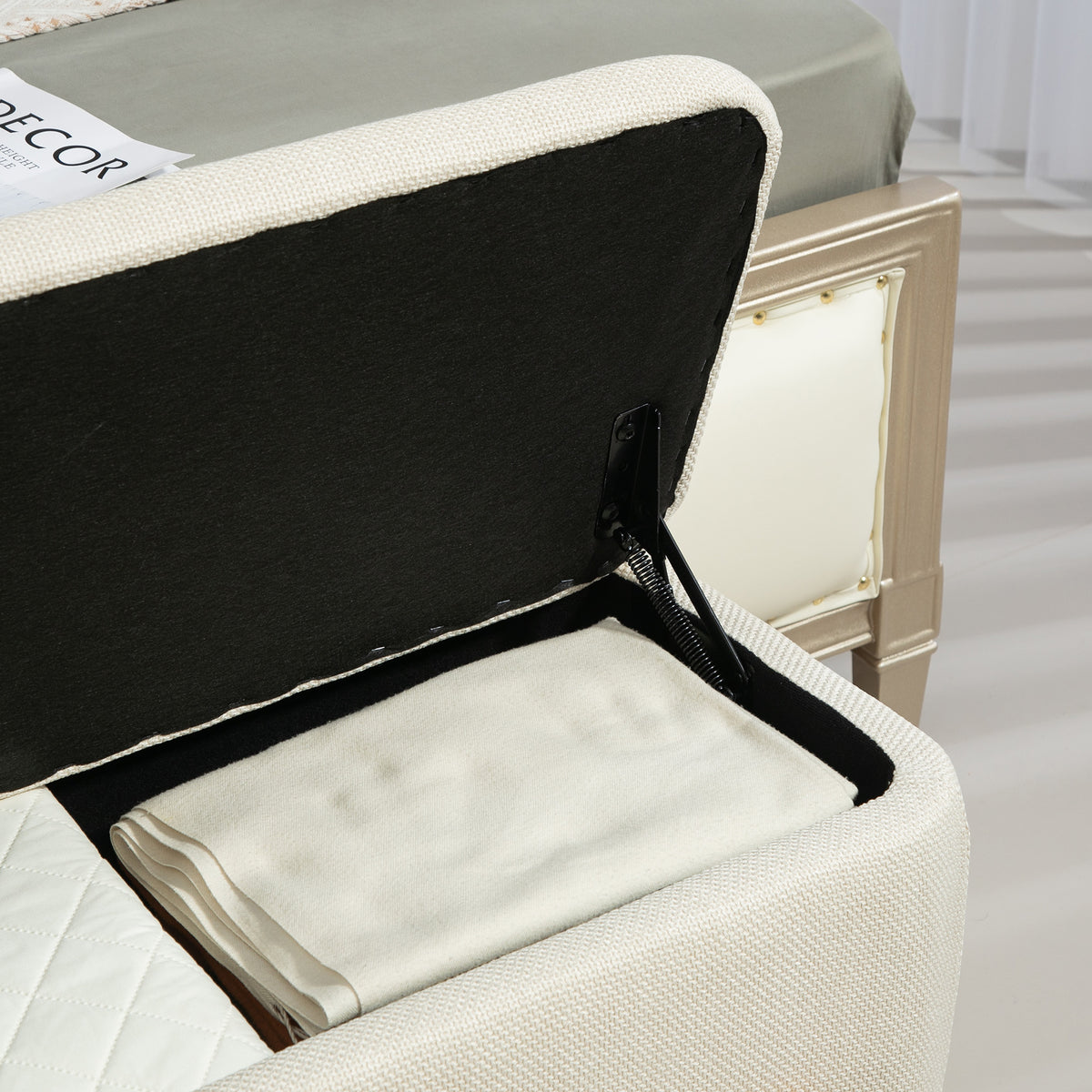 Banc de Rangement, Bout de Lit Rembourré, Charnières de Sécurité, Pieds Forme U en Bois d'Hévéa Stable, Crème-9