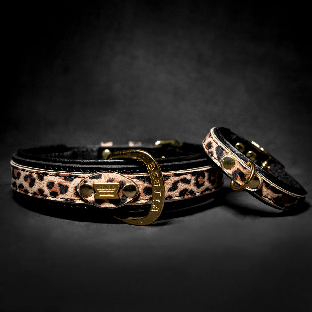 The Leopard Collar-1