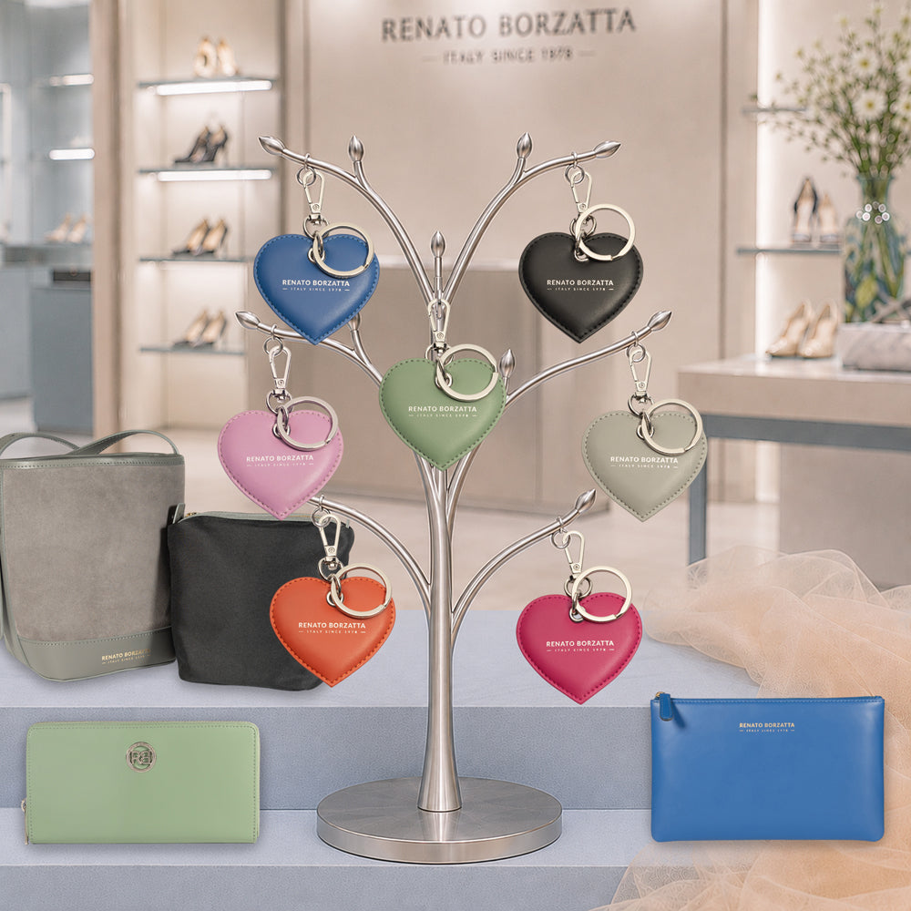 RB1082SBF | Portachiavi Heart Charm Made in Italy in in Vera Pelle Liscia Opaca. Colore Menta-2