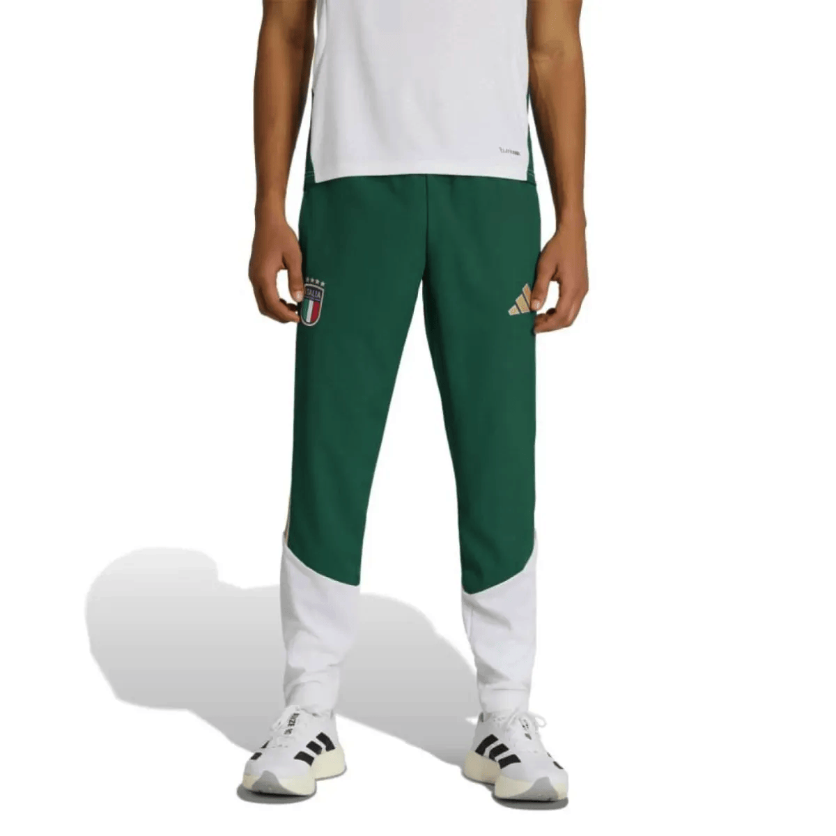 Italy green training presentation soccer tracksuit 2026/27 - Adidas-2