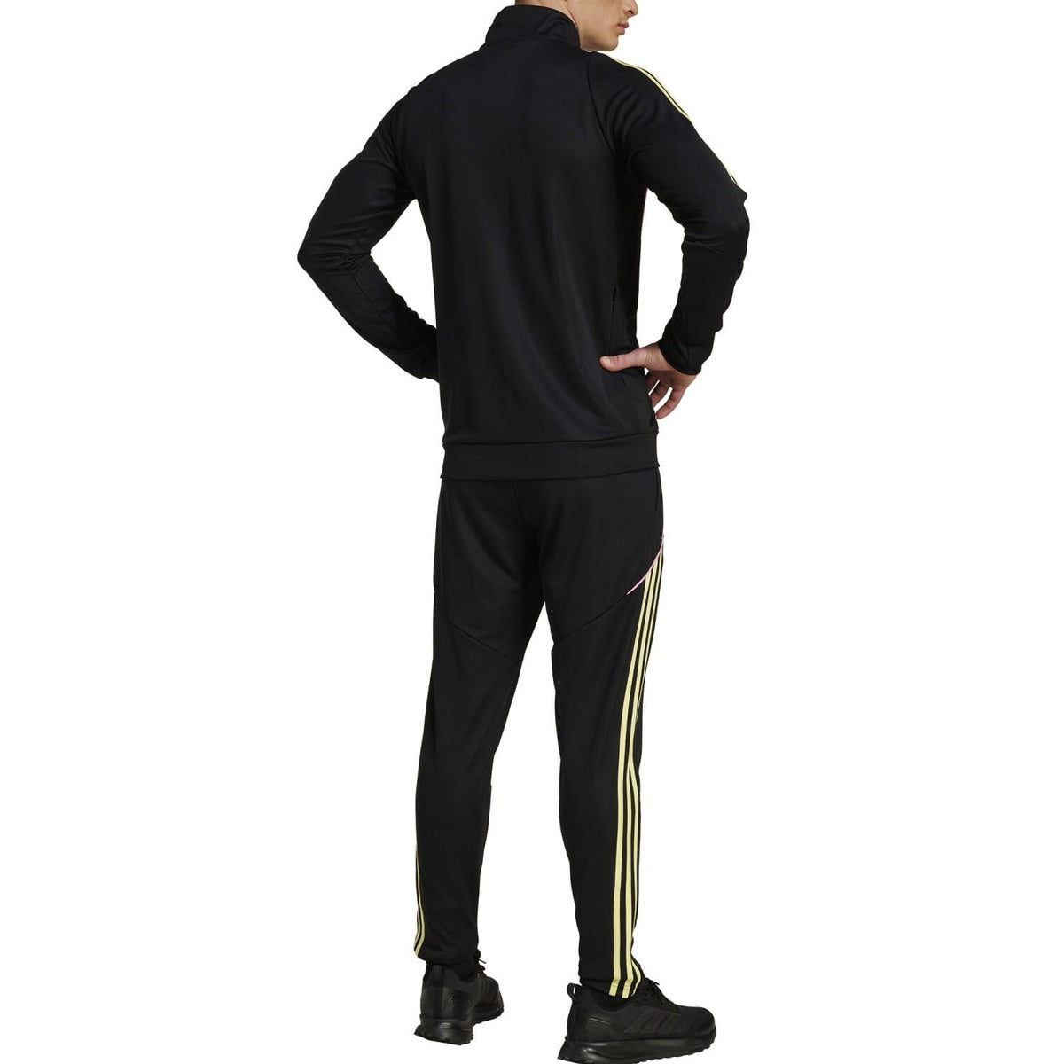 Juventus black training presentation bench tracksuit 2025/26 - Adidas-2