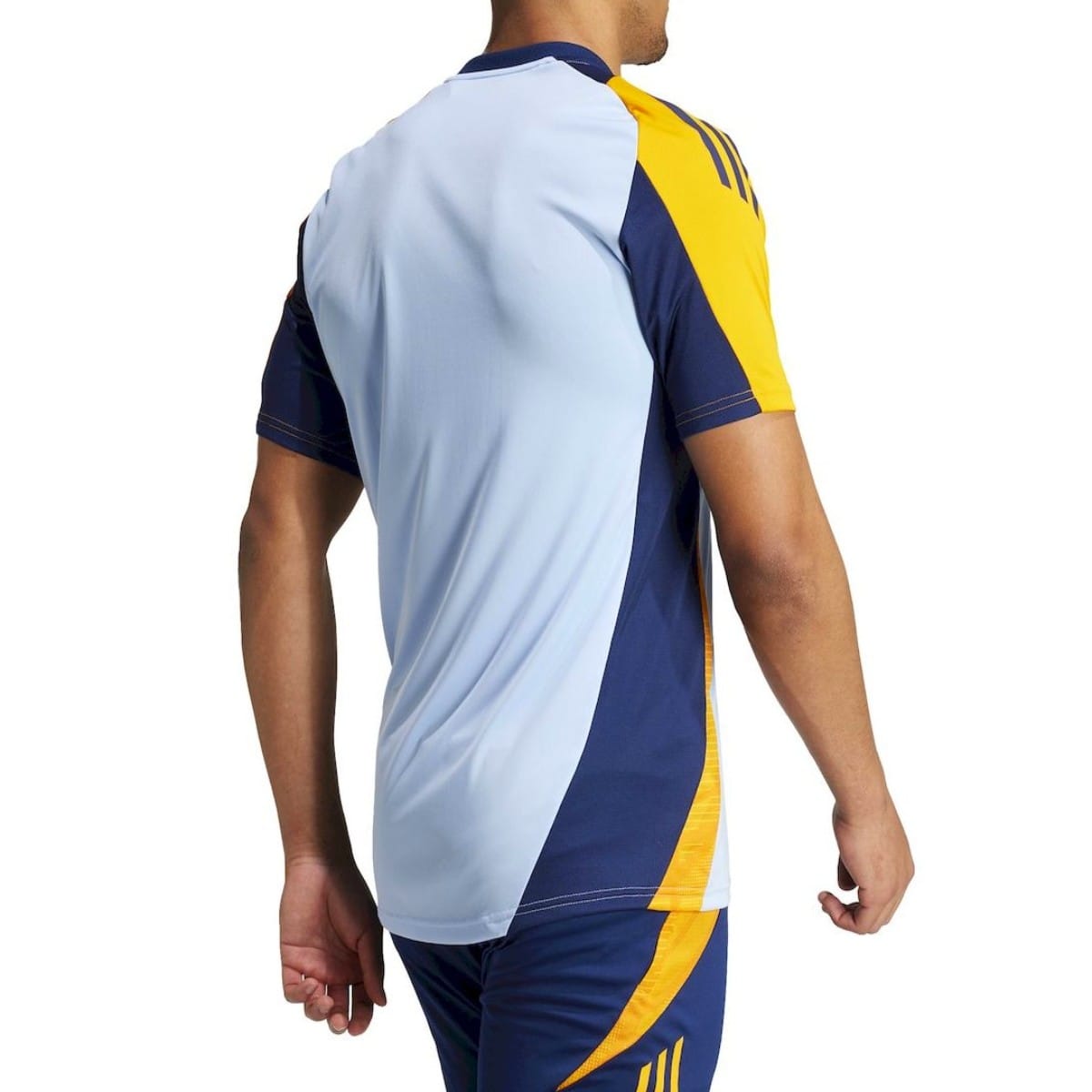 Real Madrid players training Soccer set 2024/25 - Adidas-2