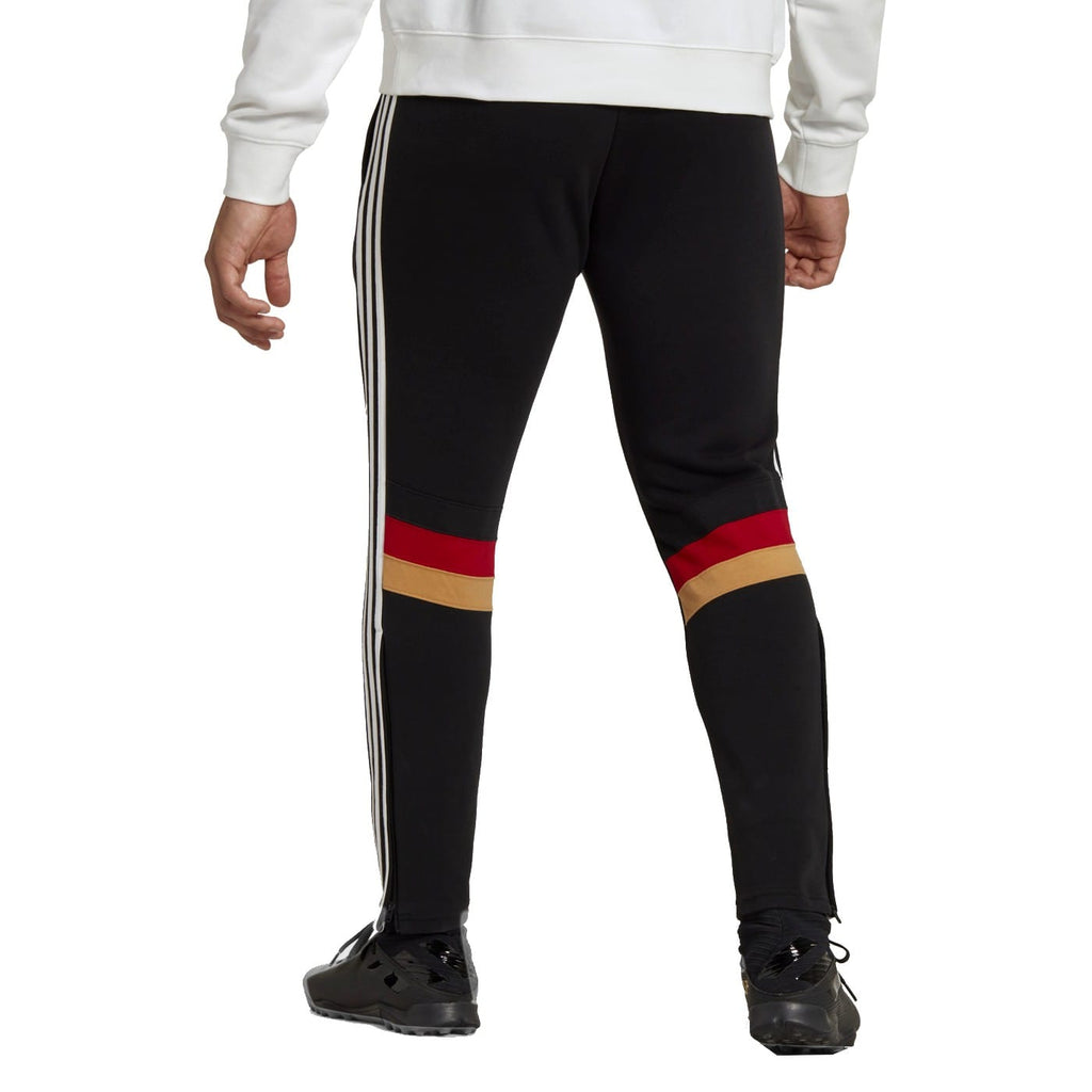 Germany Icon fans presentation Soccer pants 2022/23 - Adidas-1