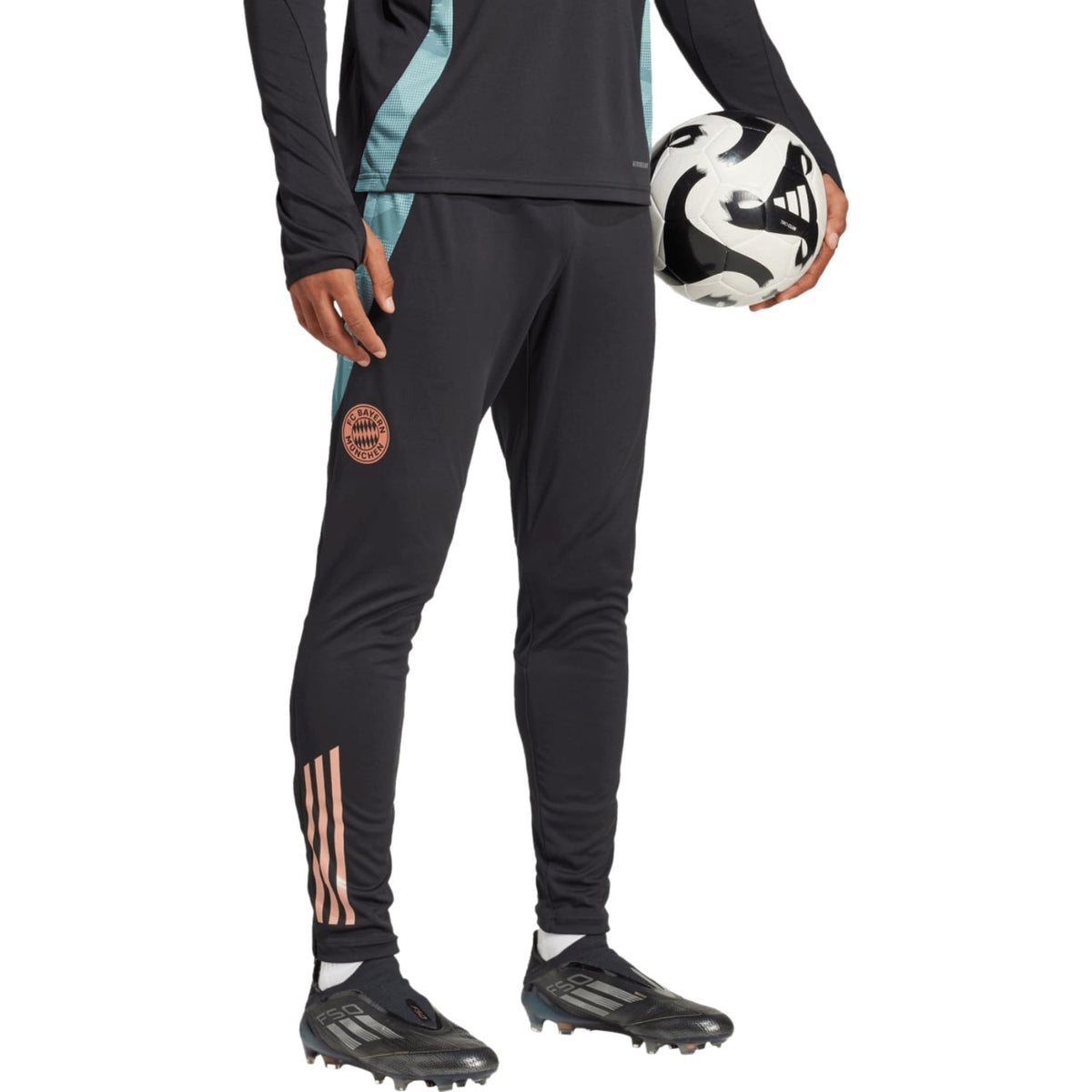 Bayern Munich black training technical Soccer tracksuit 2025 - Adidas-2