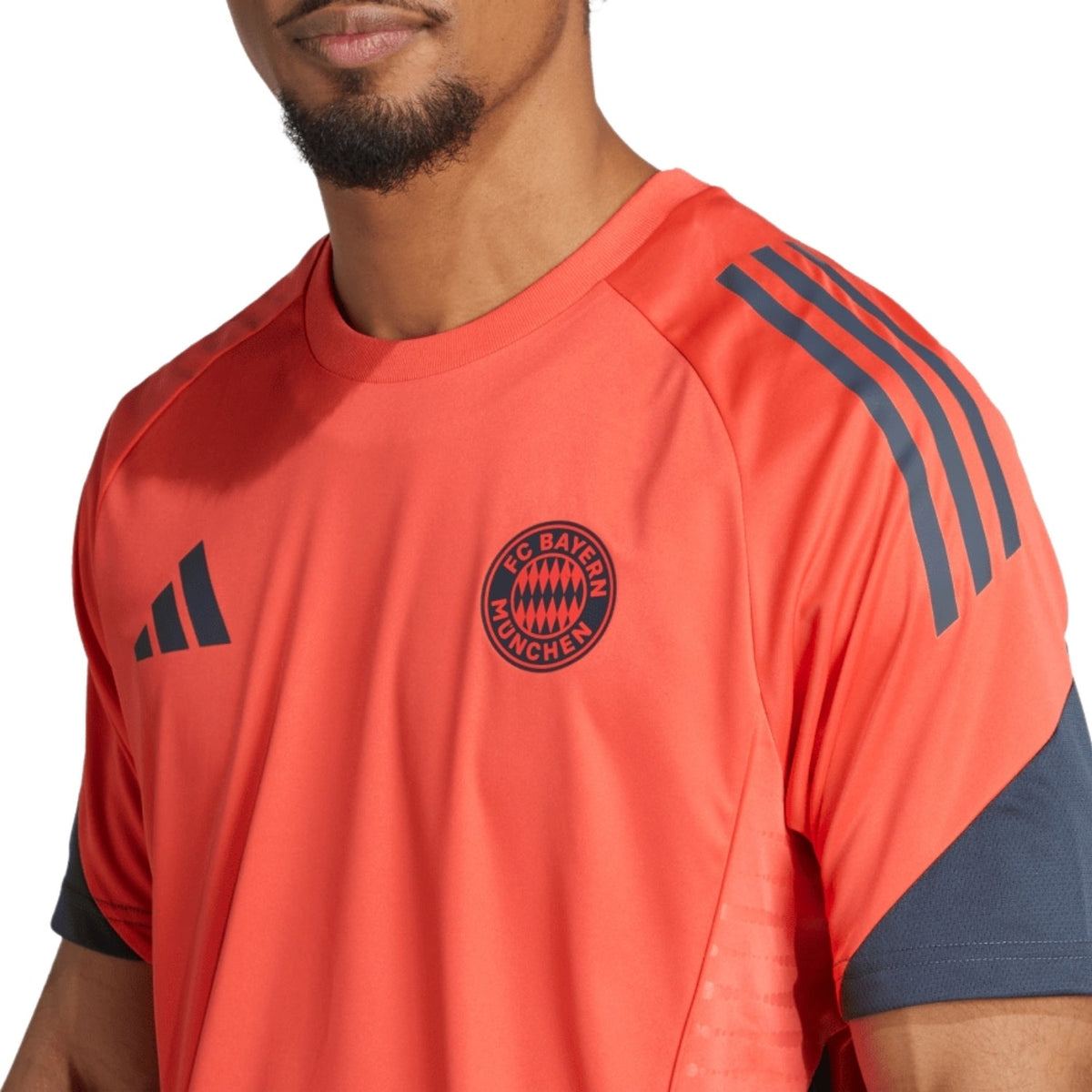 Bayern Munich training short-sleeves Soccer set 2025/26 - Adidas-3