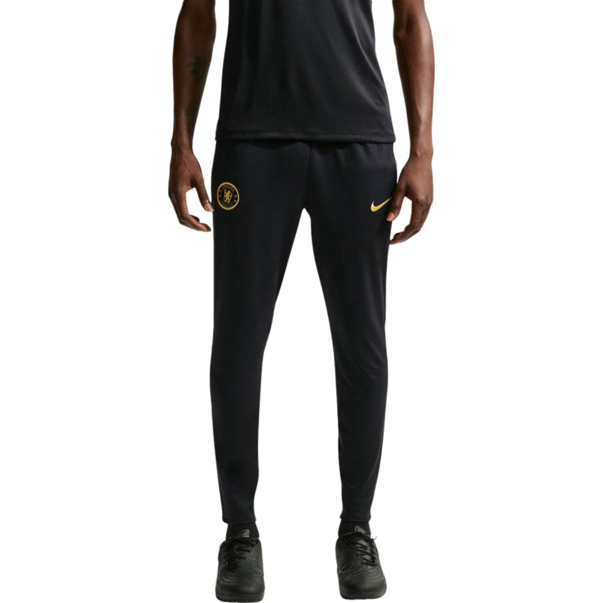 Chelsea FC black training technical soccer tracksuit 2026/27 - Nike-1