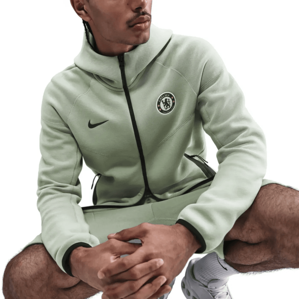 Chelsea FC Tech Fleece presentation tracksuit 2025/26 - Nike-2