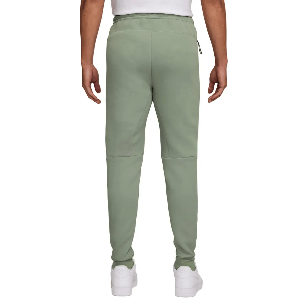 Chelsea FC Tech Fleece presentation pants 2025/26 - Nike-1