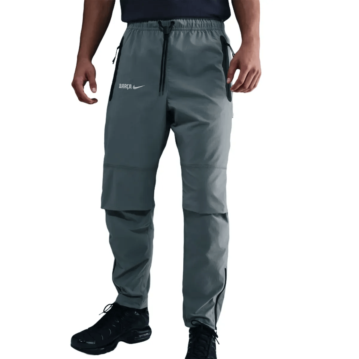 FC Barcelona grey Tech Woven presentation tracksuit 2025/26 - Nike-2
