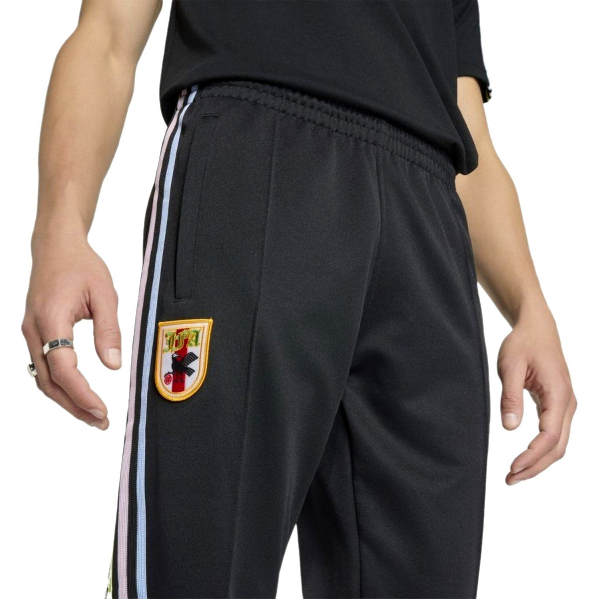 Japan Originals casual presentation soccer tracksuit 2026/27 - Adidas-4