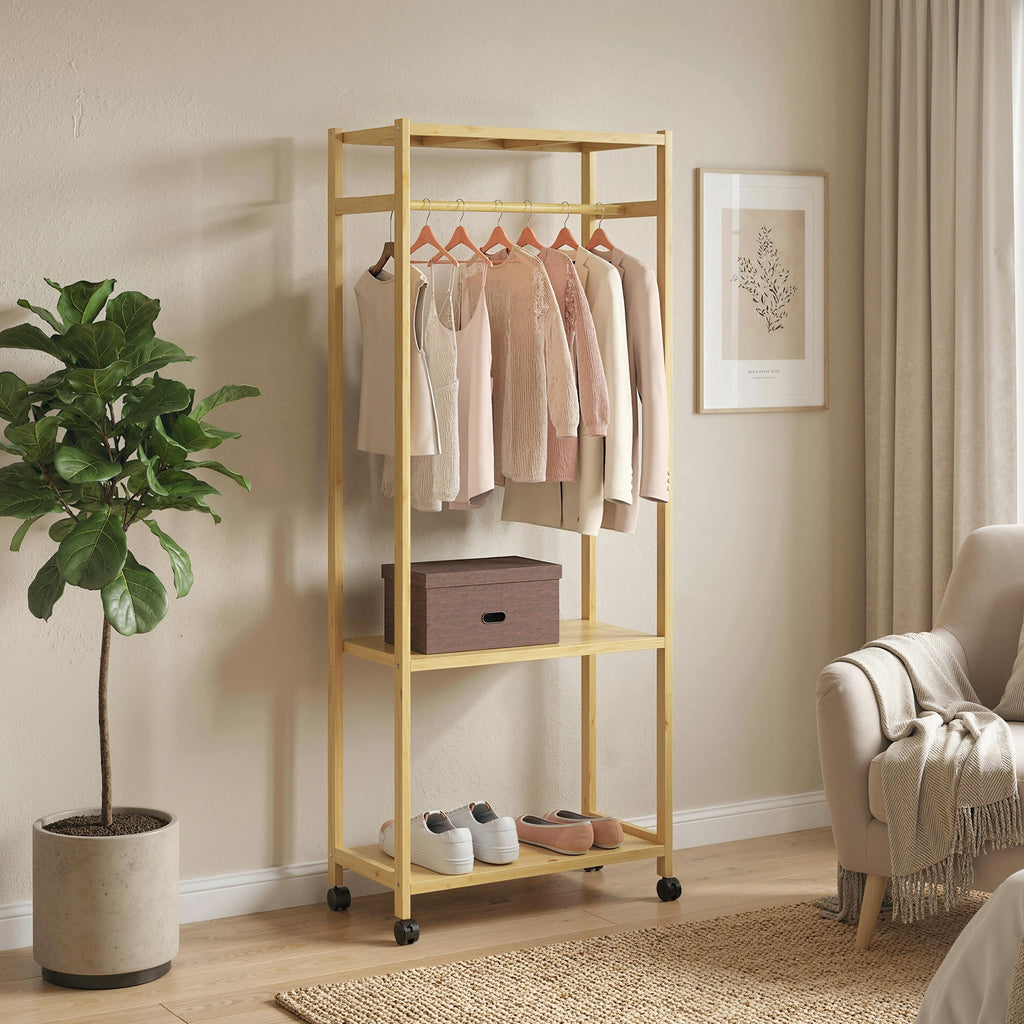 Portant à vêtements à roulettes, porte-manteau en bambou avec 2 étagères et tringle suspendue, 70x35x175cm, bois naturel-1