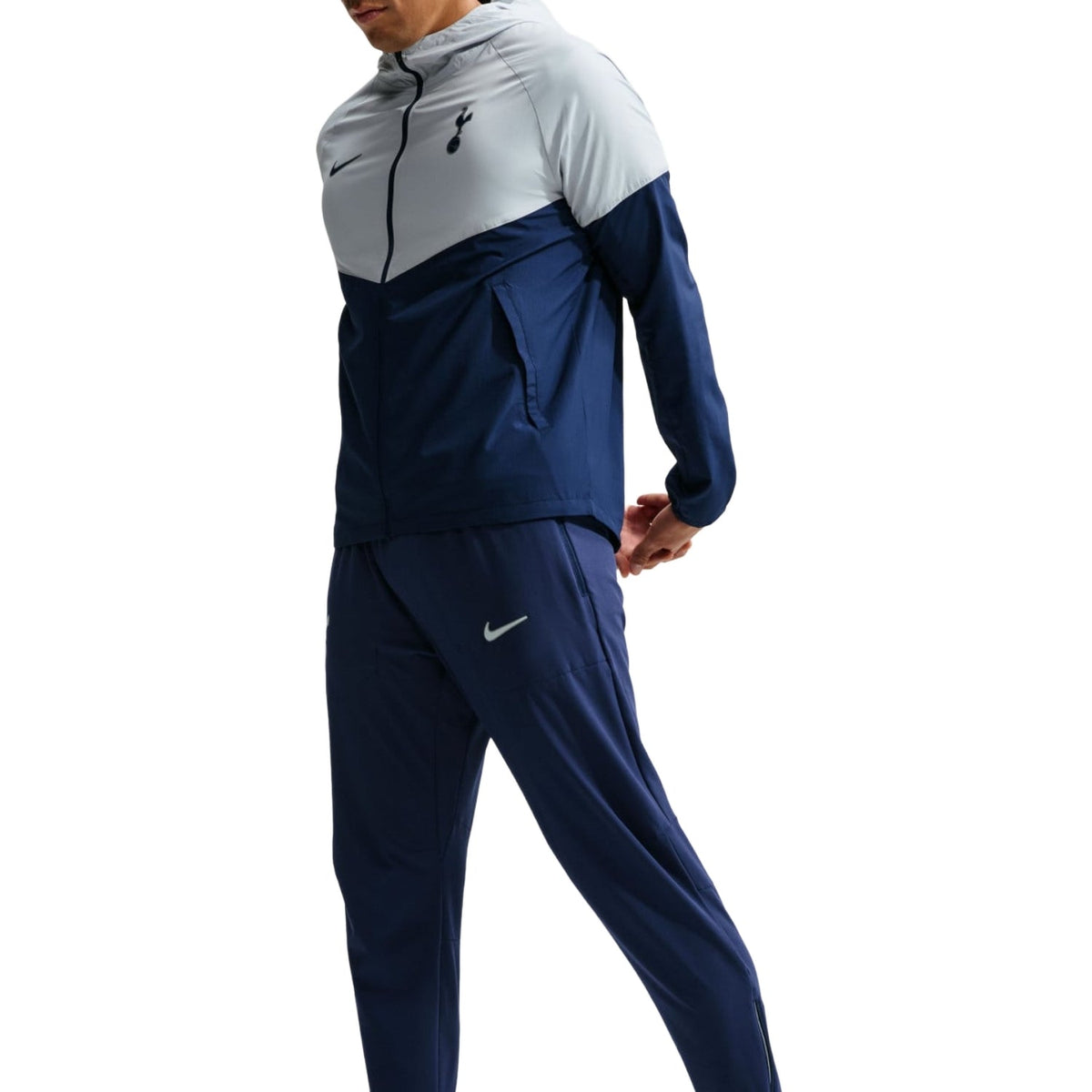 Tottenham Hotspur casual fans woven presentation tracksuit 2026/27 - Nike-3