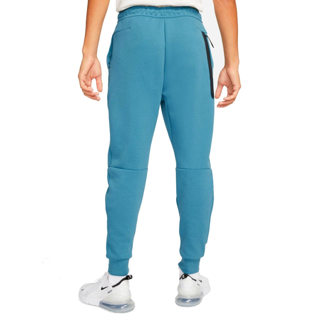 Tottenham Hotspur Tech Fleece presentation pants 2022/23 - Nike-1