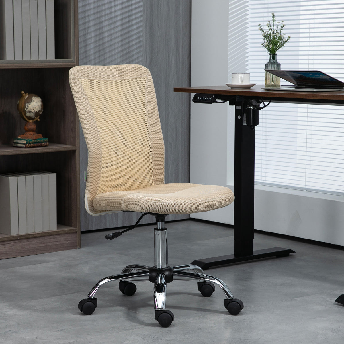 Chaise de bureau ergonomique hauteur réglable piètement chromé pivotant 360° revêtement maille beige-1